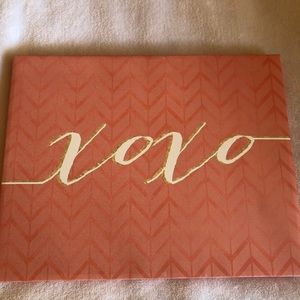 “XOXO” Wall Art Canvas